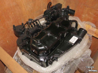 Used parts for tractors Iveco complete Nieuwe IVECO motor 8035 3cil
