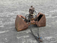 Clamshell buckets  Knijpbak met rotor  Tweeschalengrijper