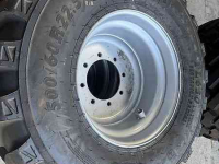Wheels, Tyres, Rims & Dual spacers BKT 500/60R22.5 FL630 op wiel 8 gts ET-50