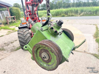 Diverse used spare-parts Krone Big M onderdelen