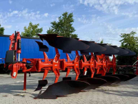 Ploughs Kuhn VARI-MASTER L ON LAND