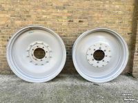 Wheels, Tyres, Rims & Dual spacers  W10R38