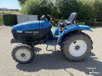Horticultural Tractors New Holland TC27D