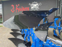 Ploughs Overum Vari Flex CX ploegen
