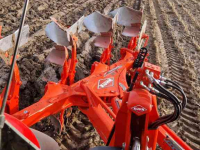 GPS steering systems and attachments  SVEAVERKEN F200