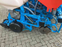 Vegetable- / Precision-seed drill Monosem NG plus 4-6R Maiszaaimachine