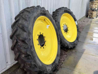 Wheels, Tyres, Rims & Dual spacers  BKT 320/85R38 RT855 +/- 26MM op JD Velg 281-335-10