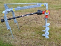 Earth drills Qmac GMBT  Grondboor machine voor tractor uitvoering