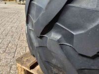 Wheels, Tyres, Rims & Dual spacers Pirelli 480/70R28