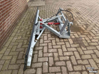 Rubber yard scraper AGM Rubberschuif hydraulisch verstelbaar
