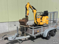 Mini-Excavator JCB Micrograafmachine JCB 8008 CTS met machinetransporter