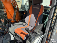 Excavator mobile Doosan DX140w-5