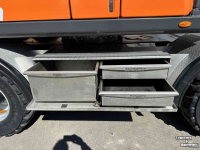 Excavator mobile Doosan DX140w-5