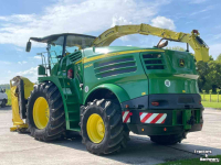 Forage-harvester John Deere 8400 I Prodrive  40 KM hakselaar Kemper JD 639