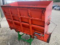 Ration feeder Holaras Panda 1800 Doseercontainer / Uitkuilbak
