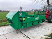 Straw spreader for boxes Spread-a-Bale Midi HR stroverdeler