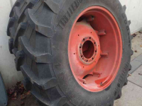 Wheels, Tyres, Rims & Dual spacers Trelleborg 420/85r34 en 340/85R24