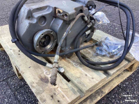 Front-hitch & Pto Zuidberg Front PTO / Aftakas afkomstig van Valtra 4 serie