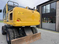 Excavator mobile Komatsu PW180-10