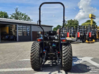 Horticultural Tractors New Holland Boomer 55 HST met voorlader
