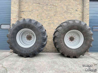 Wheels, Tyres, Rims & Dual spacers Trelleborg 800/65R32 TM 2000