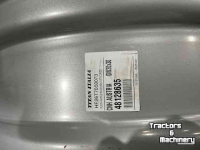 Wheels, Tyres, Rims & Dual spacers Titan DW20X30