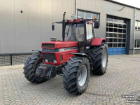 Tractor Case-IH 1255 XL