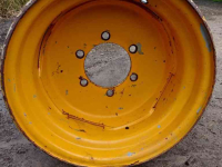 Wheels, Tyres, Rims & Dual spacers  14x20"