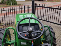 Tractor John Deere 5055E