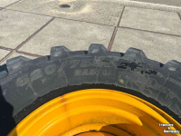 Wheels, Tyres, Rims & Dual spacers Michelin MegaXbib 620/75R26