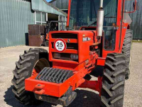 Tractor Renault 781-4