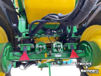 Fieldsprayer pull-type John Deere TRSP25 Veldspuit