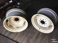 Wheels, Tyres, Rims & Dual spacers Same 13-24 (140-203-8)