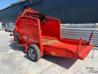 Straw spreader for boxes Kuhn Primor 20260H stroblazer