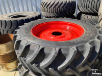 Wheels, Tyres, Rims & Dual spacers Mitas Set MItas 540/65R38 met 480/65R24 NIEUW!