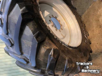 Wheels, Tyres, Rims & Dual spacers Pirelli 650/65R42