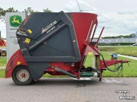 Vertical feed mixer Trioliet TRIOMIX