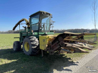Forage-harvester John Deere 5830