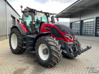 Tractor Valtra Q225, NIEUW!  Super scherp!