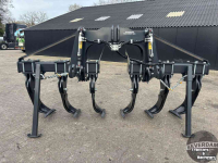 Deep subsoiler  Agroland TPC 300 diepwoeler met hef