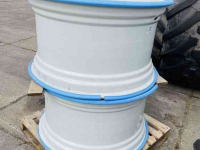 Wheels, Tyres, Rims & Dual spacers  32x43 Vaste Velgen Nieuw