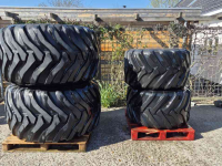 Wheels, Tyres, Rims & Dual spacers BKT 650/45-22.5 & 800/45-30.5