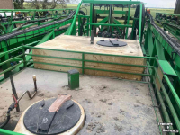 Fieldsprayer pull-type CHD F5246 Spuit / Veldspuit