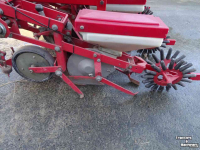 Vegetable- / Precision-seed drill Accord Monopill Bietenzaaimachine