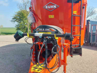 Vertical feed mixer Kuhn Profile 22.2 DM