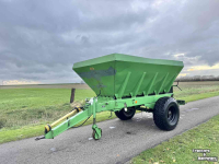 Lime spreader Agromet 7000