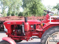Oldtimers Belarus T 25 Oldtimer Tractor