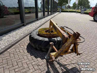 Feed sweeper wheel  Voerband