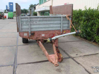 Manure spreader Agromet N245 meststrooier ruigemeststrooier opknapper