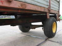 Manure spreader Agromet N245 meststrooier ruigemeststrooier opknapper